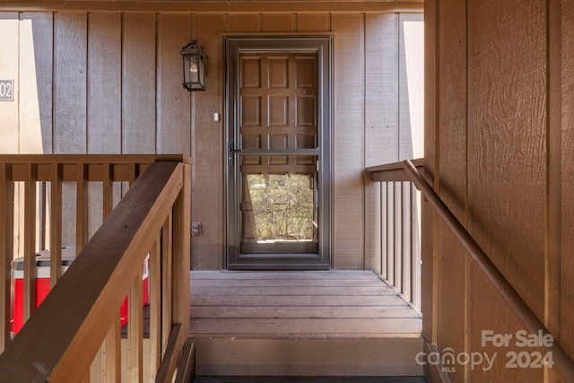 view of entrance to property