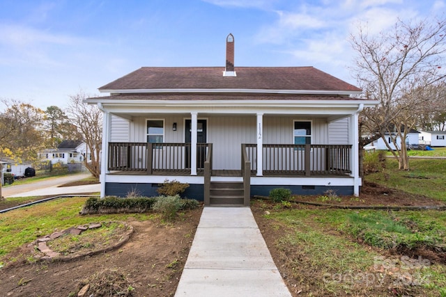 bungalow-style home with covered porch