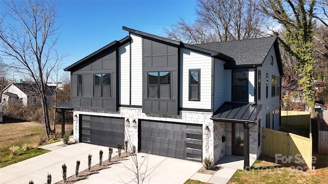 view of front of home with a garage