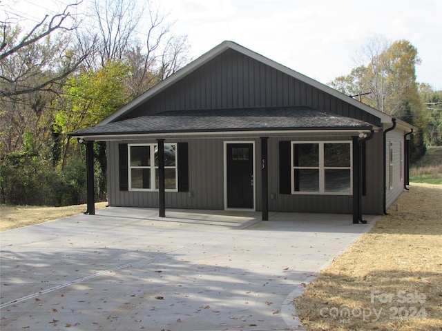 view of front of home