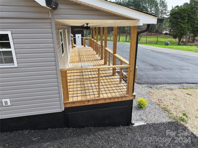 exterior space featuring a porch