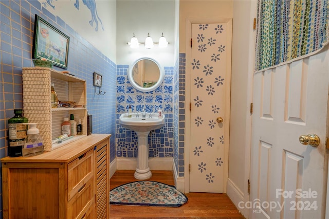 bathroom featuring hardwood / wood-style floors