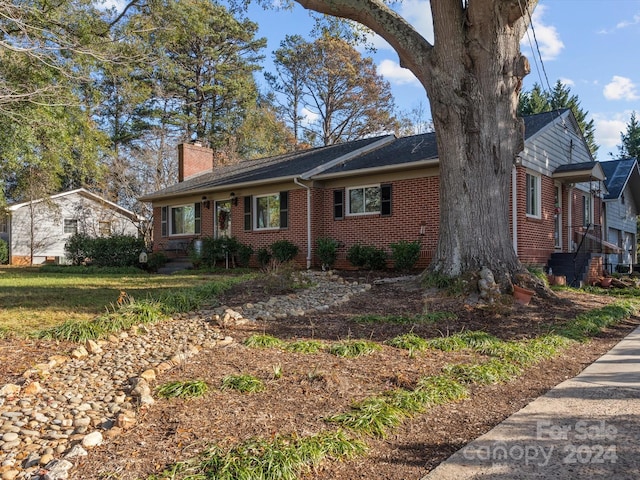 view of front of house