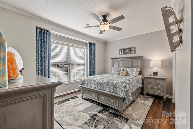 bedroom with a textured ceiling, ceiling fan, crown molding, and dark hardwood / wood-style floors