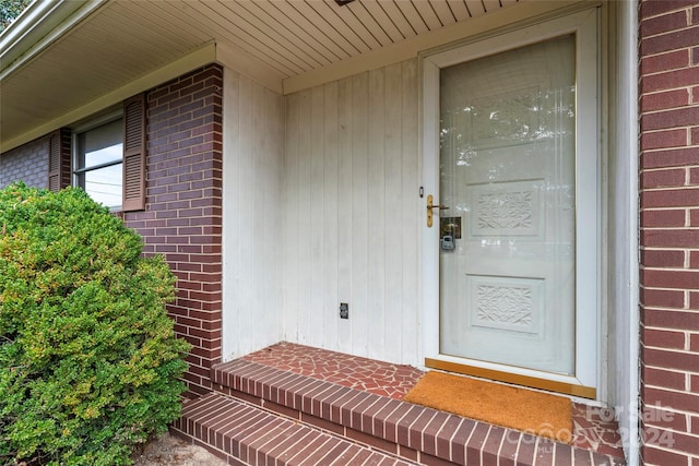 view of property entrance