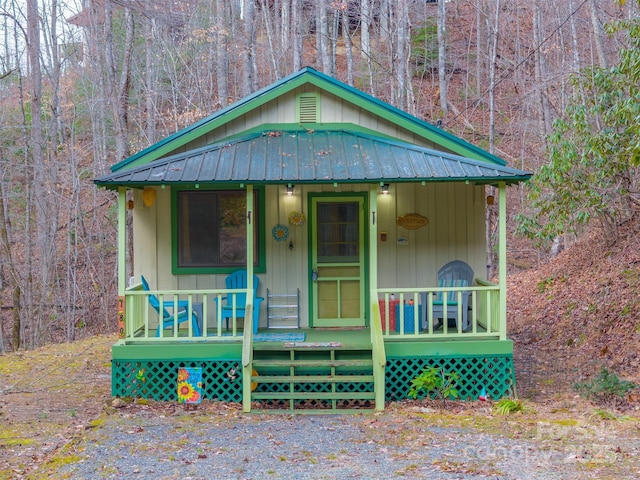 bungalow-style house with a porch