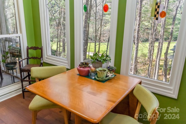 sunroom / solarium with a healthy amount of sunlight