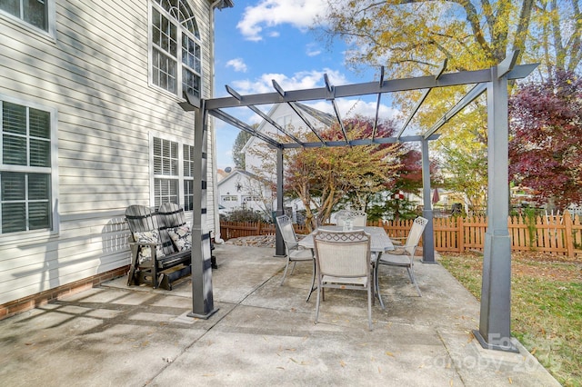 view of patio featuring a pergola