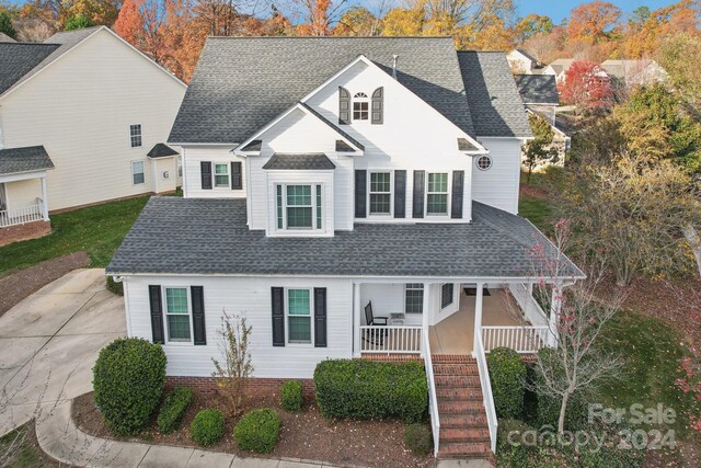 view of front of home with covered porch