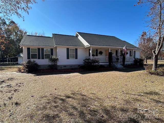 single story home featuring a porch