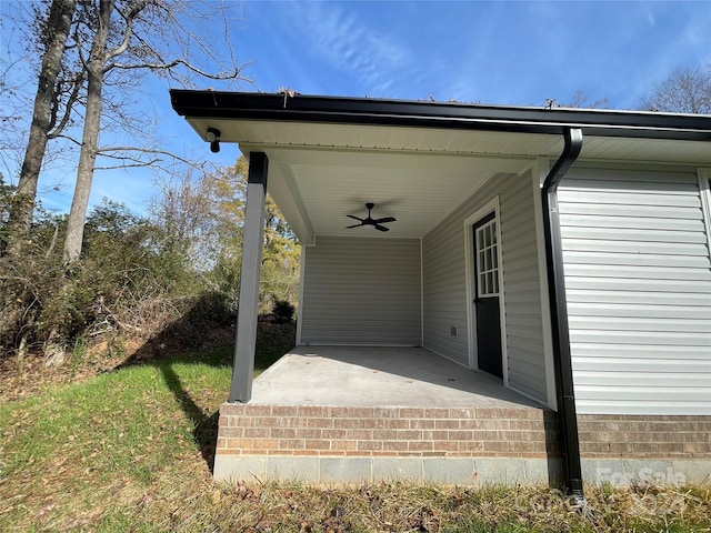 view of patio / terrace with ceiling fan