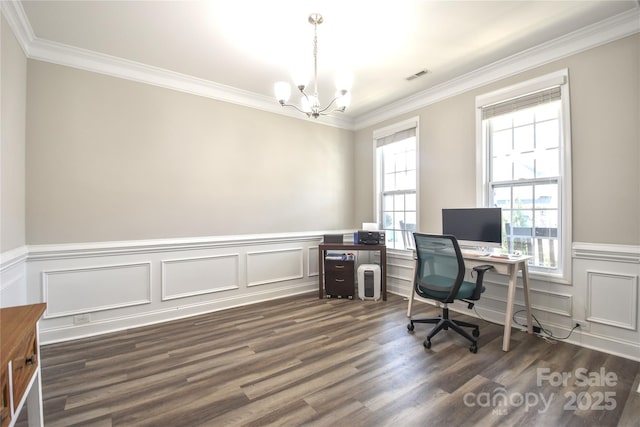 office area featuring dark wood-type flooring, crown molding, and a notable chandelier