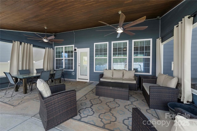 view of patio with an outdoor hangout area and ceiling fan