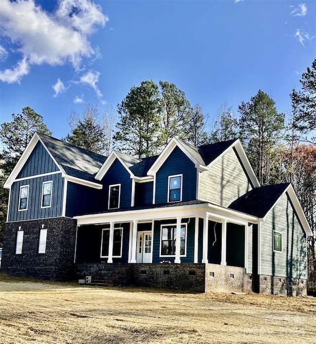 view of front of house featuring covered porch