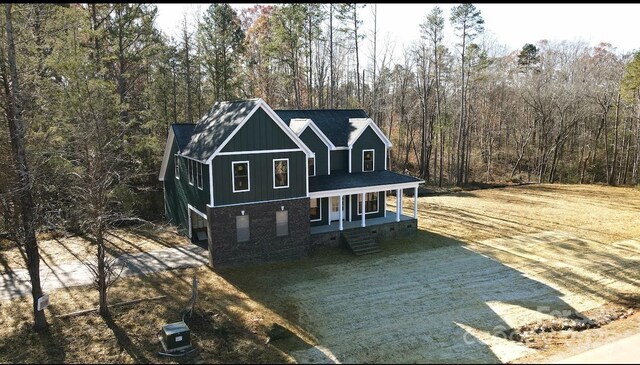 view of front of home with a porch