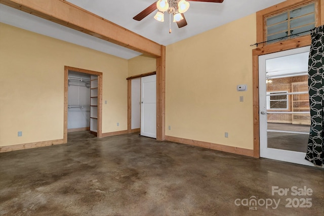 garage with ceiling fan