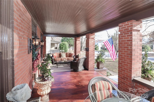 view of patio / terrace featuring covered porch