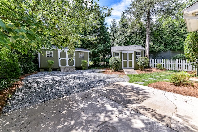 exterior space featuring a storage shed