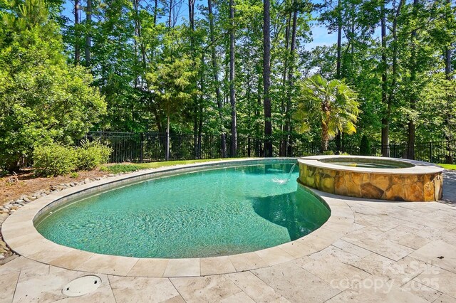 16515 Governors Club Ct, Charlotte, NC 28278 - photo 37