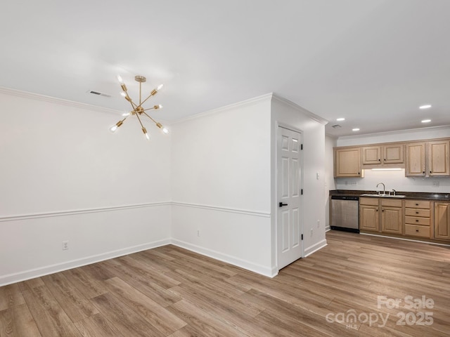 34 Lake Pointe Cir, Hendersonville, NC 28792 - photo 6