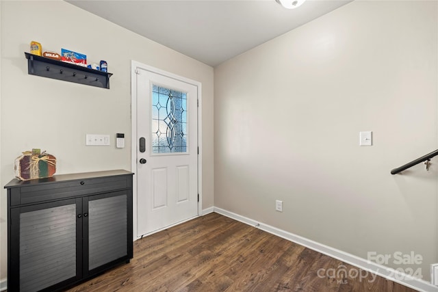 foyer featuring dark hardwood / wood-style floors