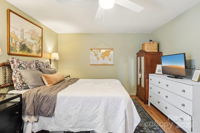 5300 Fair Wind Ln, Charlotte, NC 28212 - bedroom featuring wood finished floors and a ceiling fan