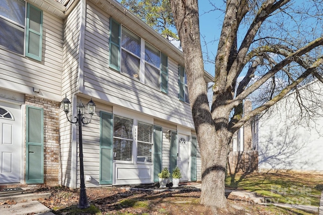 5300 Fair Wind Ln, Charlotte, NC 28212 - view of home's exterior featuring brick siding