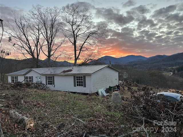 Listing photo 3 for 535 Old Newfound Rd, Leicester NC 28748