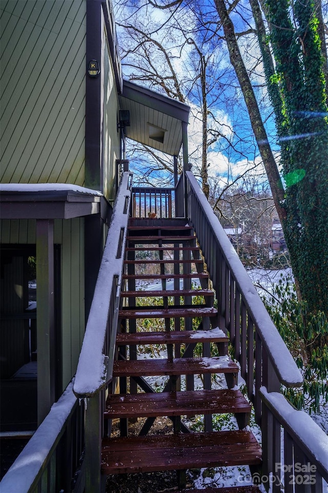 300 Glenwood Ln Unit K-38, Sugar Mountain, NC 28604 - deck featuring stairs