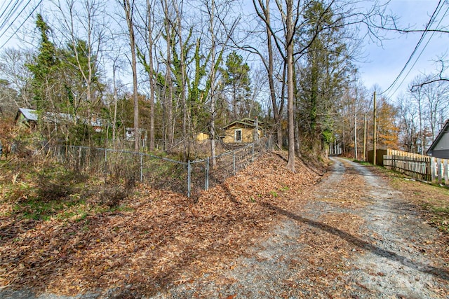 Listing photo 2 for 48 Elliott Rd, Brevard NC 28712