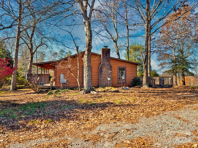 view of home's exterior