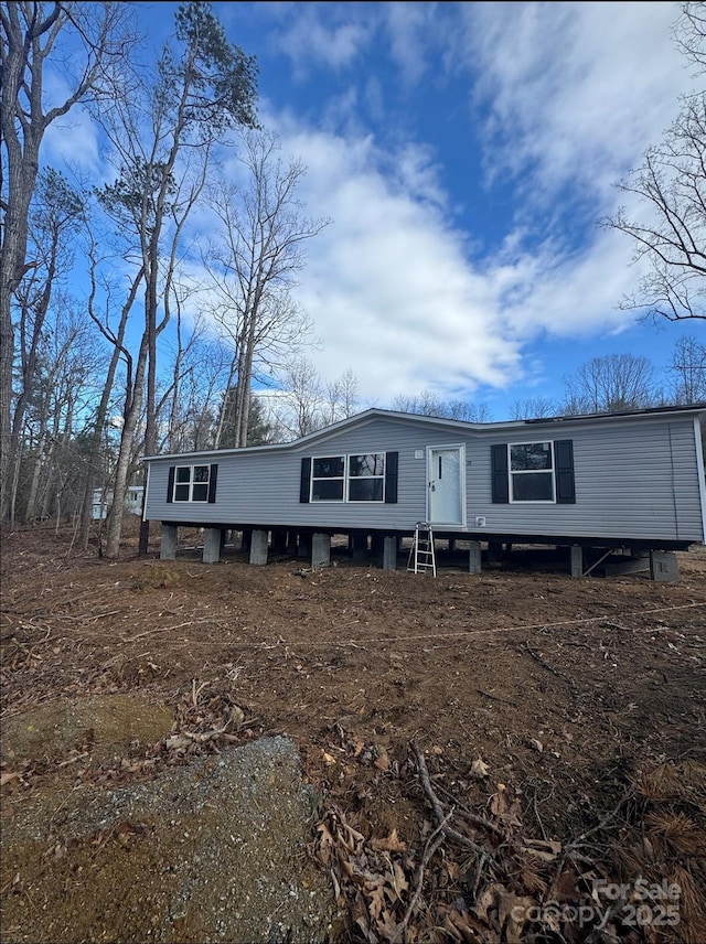 view of manufactured / mobile home