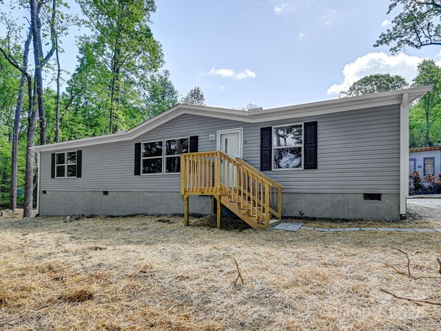 20 Windy Mountain Ln Unit 1, Hendersonville, NC 28792 - rear view of property with crawl space