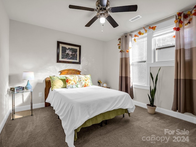 bedroom featuring carpet and ceiling fan