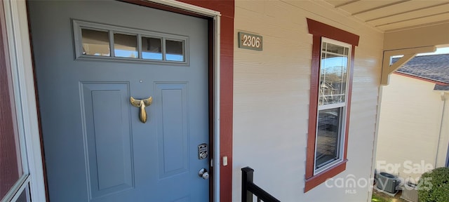 view of entrance to property