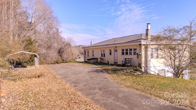 view of property exterior