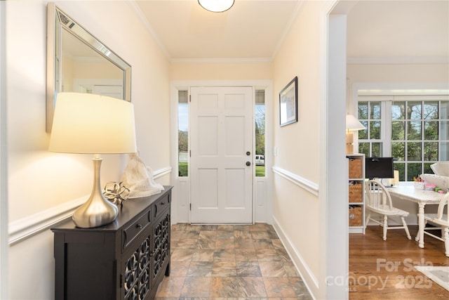 5431 Park Rd, Charlotte, NC 28209 - foyer featuring crown molding and baseboards