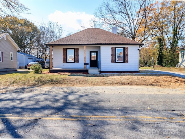 bungalow-style house with covered porch