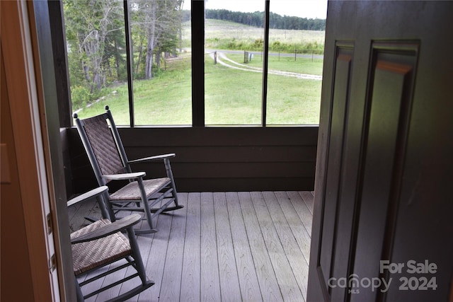 view of sunroom / solarium