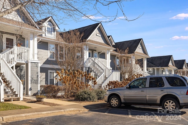 view of front of house