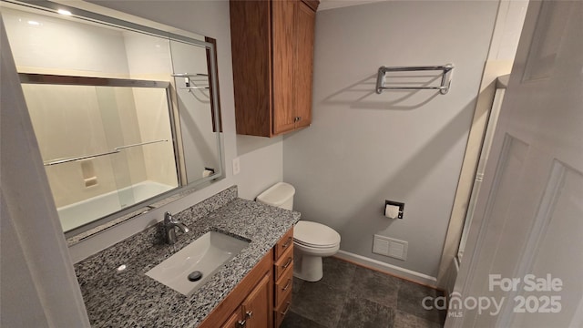 bathroom featuring toilet, vanity, visible vents, baseboards, and an enclosed shower