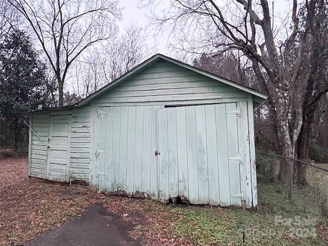 601 Sherman St, Badin, NC 28009 - photo 8