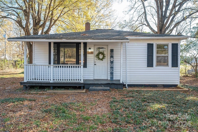 view of front of property with covered porch