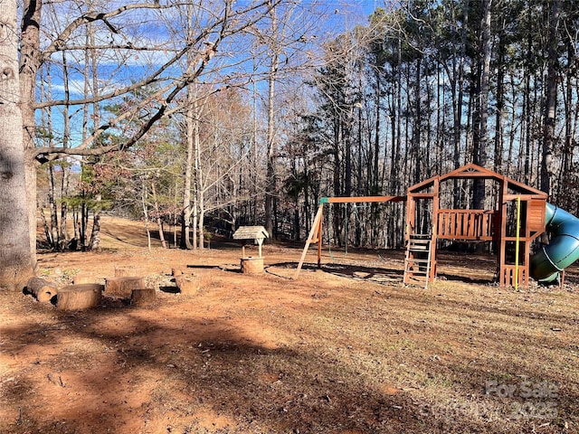 view of yard featuring a playground