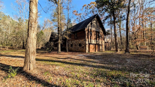 view of home's exterior