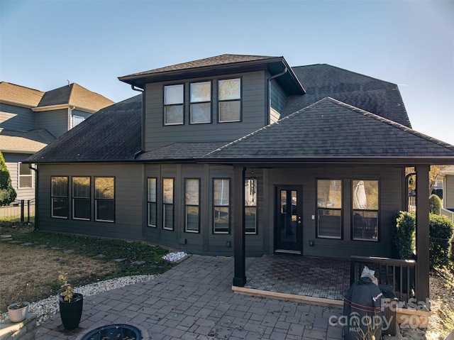 view of front of property featuring a patio area