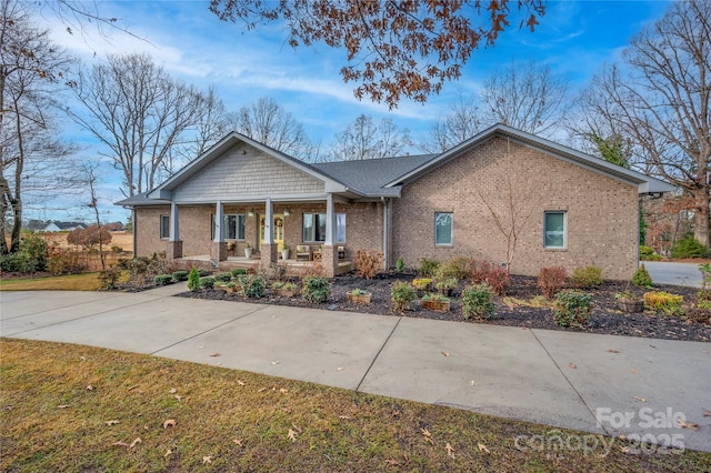 1115 Stony Point Rd, Kings Mountain, NC 28086 - view of front of property featuring a porch and brick siding