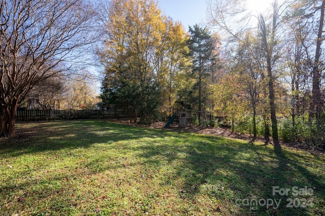 view of yard featuring a playground