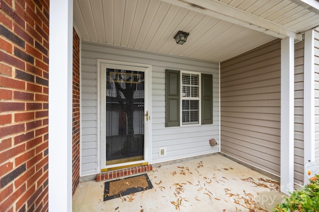 view of entrance to property