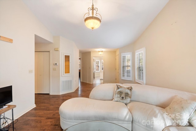 870 S Park Pl, Hendersonville, NC 28791 - living area with wood finished floors and baseboards